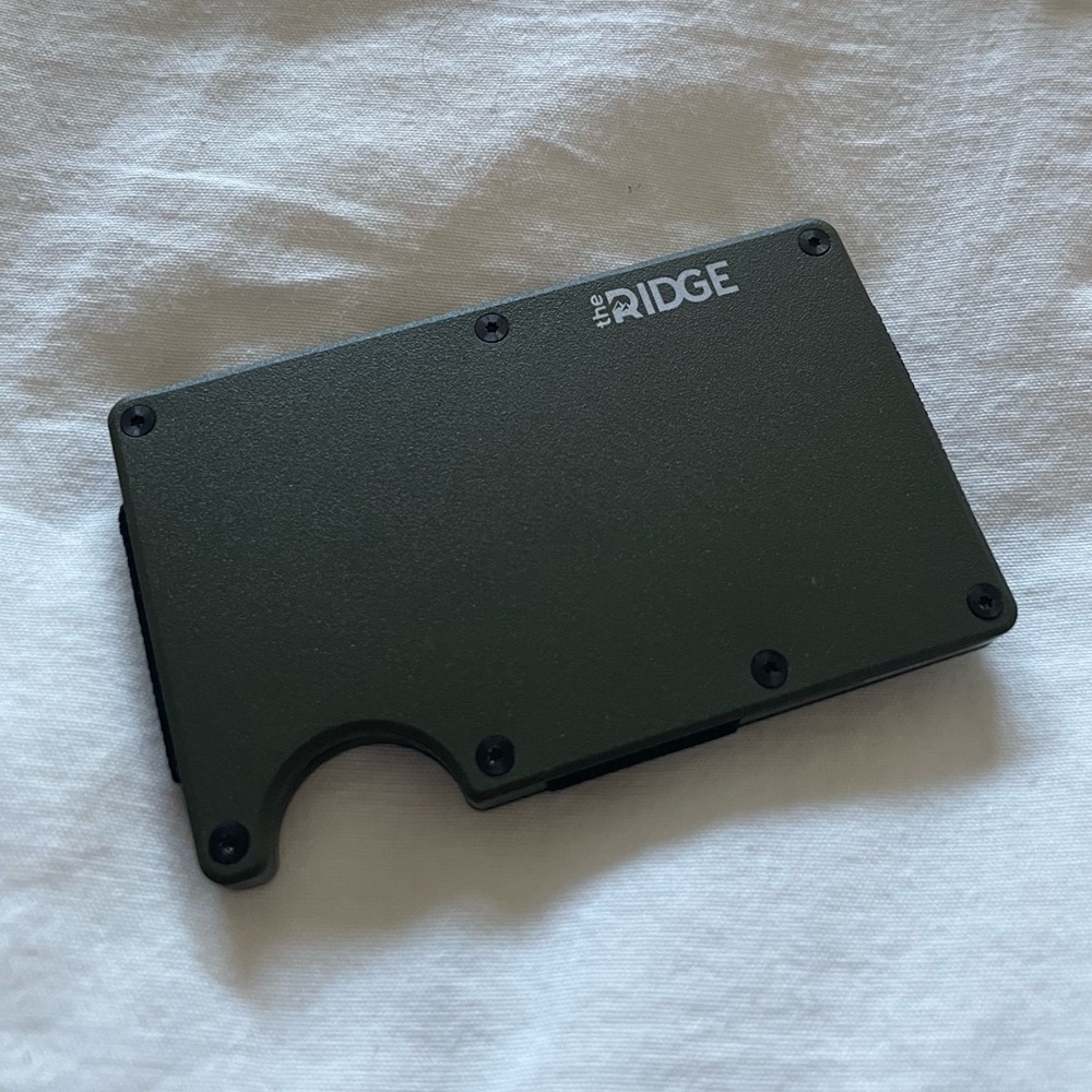 The Ridge Wallet - Olive Green with Money Clip